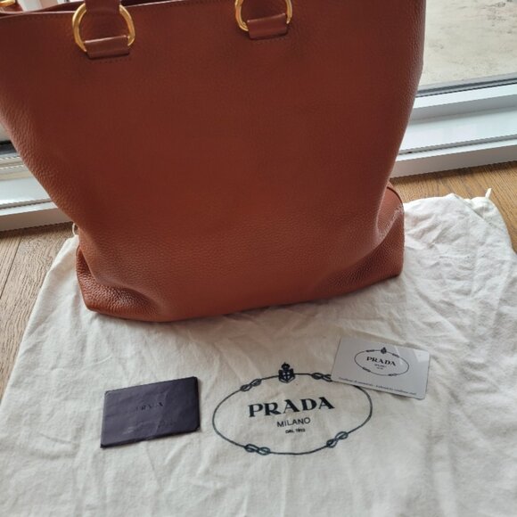 Prada Vitello Daino Tote Bag - Picture 3 of 12